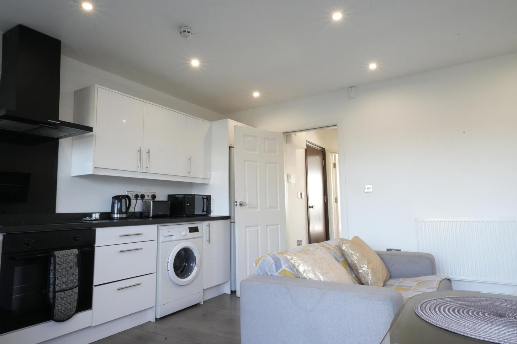Hatton Apartments Heathrow Airport- Free Parking-Free Underground To And From Heathrow Airport Hatton Cross See Picture-See London Fast Hatton Cross To Central London 30Min Exteriér fotografie